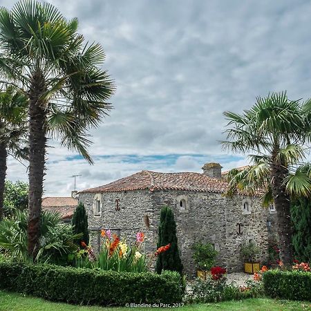 Landevieille Logis De La Robliniere Bed & Breakfast エクステリア 写真