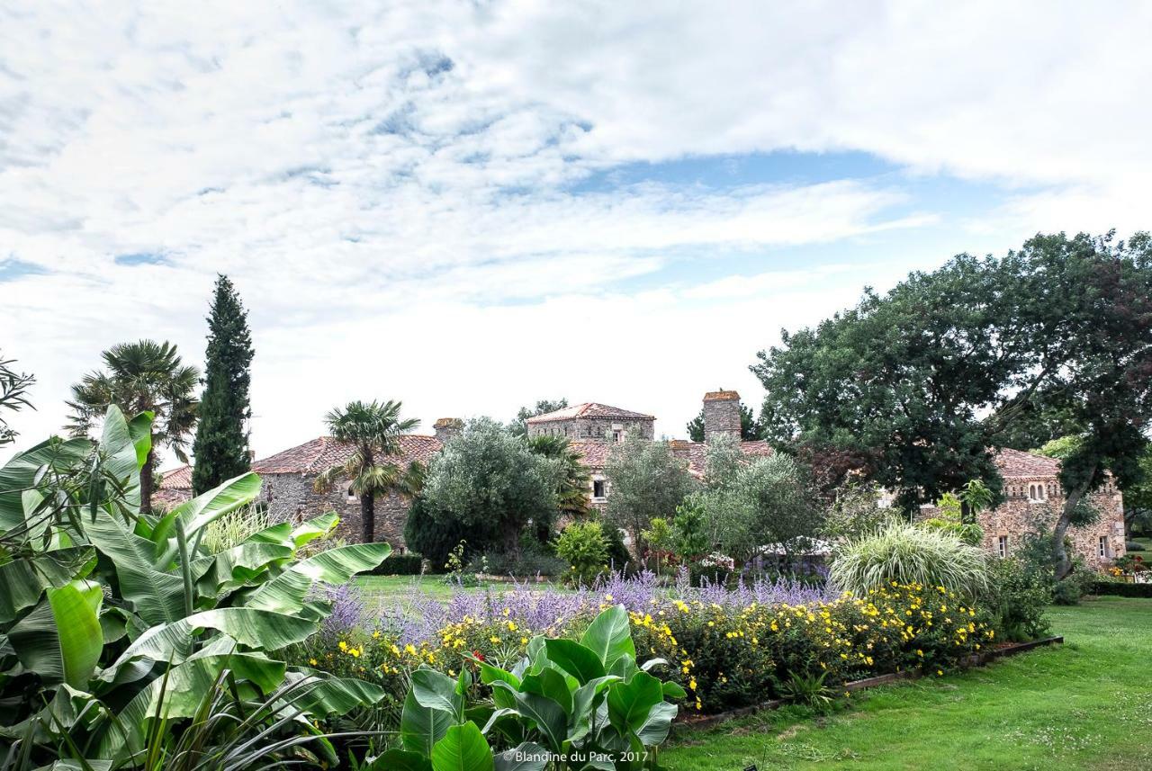 Landevieille Logis De La Robliniere Bed & Breakfast エクステリア 写真